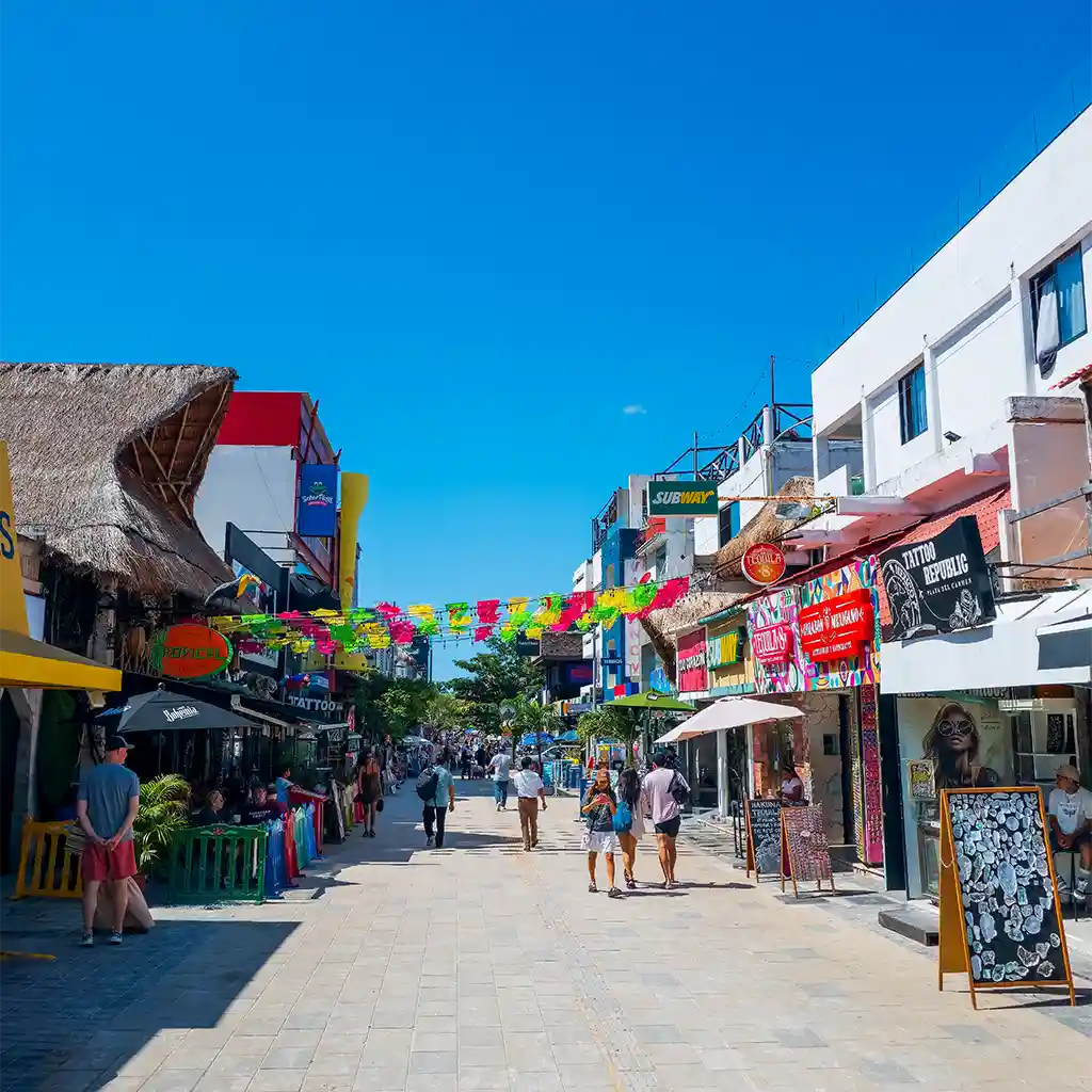 Quinta Avenida pedestrian street in Playa del Carmen – home of Mexitours24 for many years